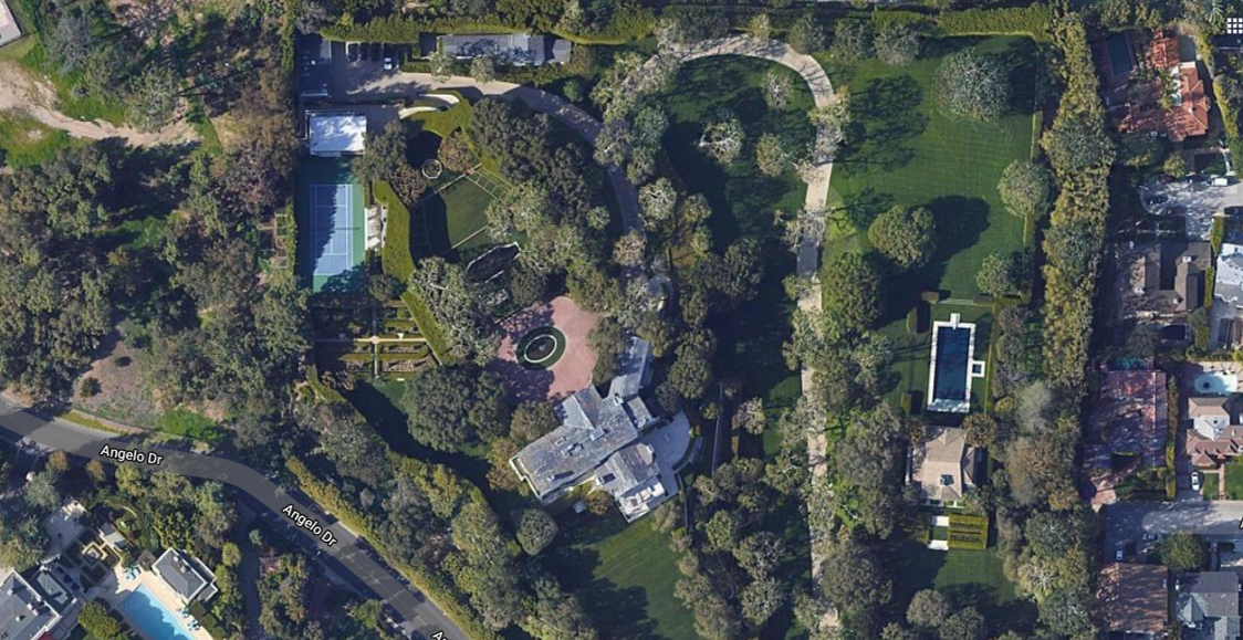 Jeff Bezos buys David Geffen’s Beverly Hills estate for LA record price