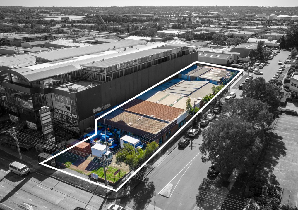 Nike parramatta hotsell road auburn